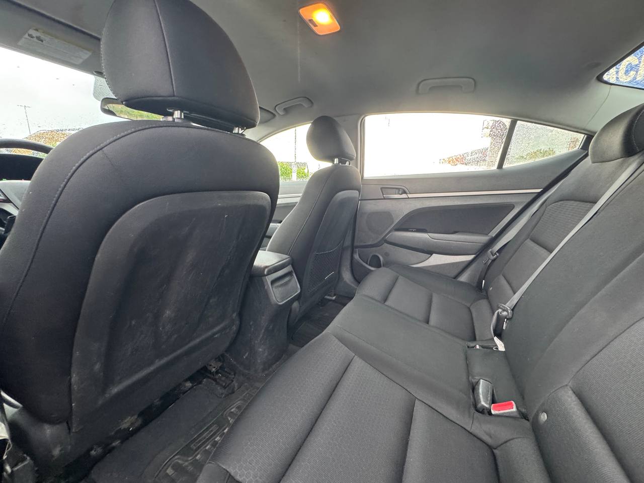 2017 Hyundai Elantra GL Image principale