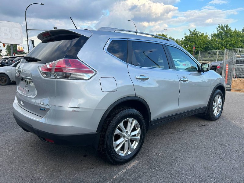 2015 Nissan Rogue SV**AWD**TOIT OUVRANT PANORAMIQUE**CAMERA DE RECULE**SIEGES CHAUFFNATS**Mags** Image principale