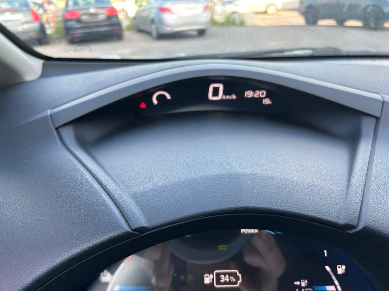 2016 Nissan LEAF SV**NAVIGATION**CAMERA DE RECUL**BLUETOOTH**SIEGES CHAUFFANT** SIEGES EN CUIR**VOLANT CHAUFFANT** Main Image